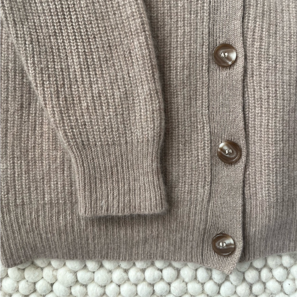Quince cashmere cardigan - Picture 3 of 5